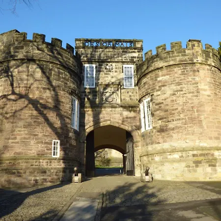 Bridgend 度假居 *