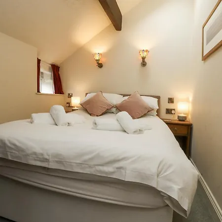 Bridgend 度假居 *